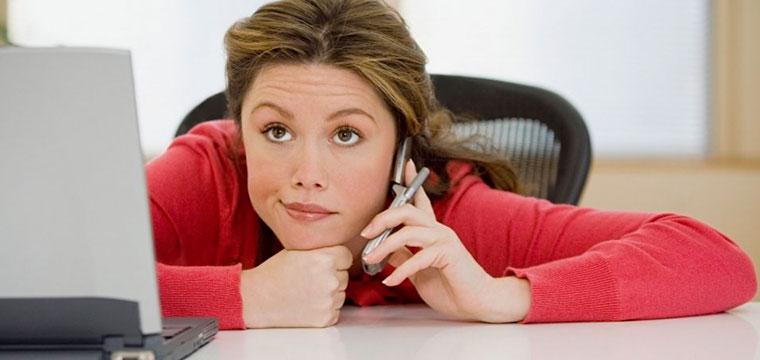 Мобильные телефоны виновны в возникновении «синдрома SMS-шеи»