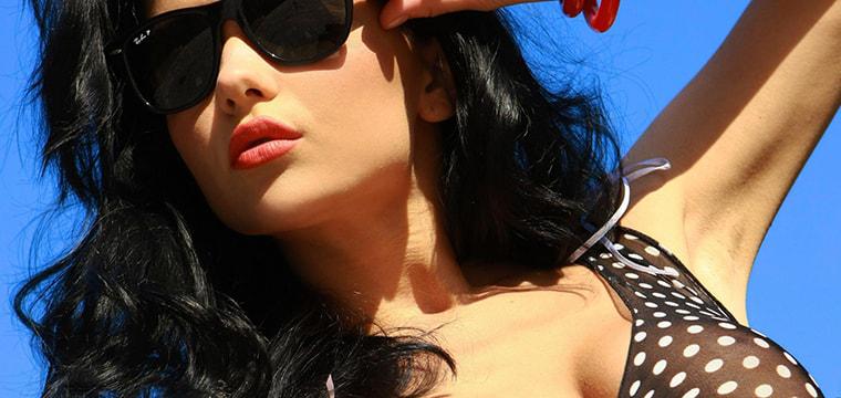 А вы защищаете глаза летом?