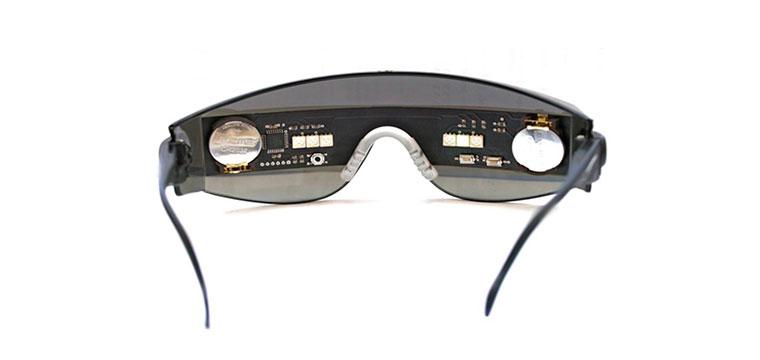 Аппарат для магнитотерапии и фотостимуляции