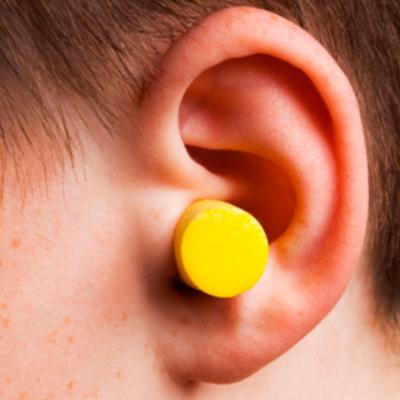 Серная пробка в ухе