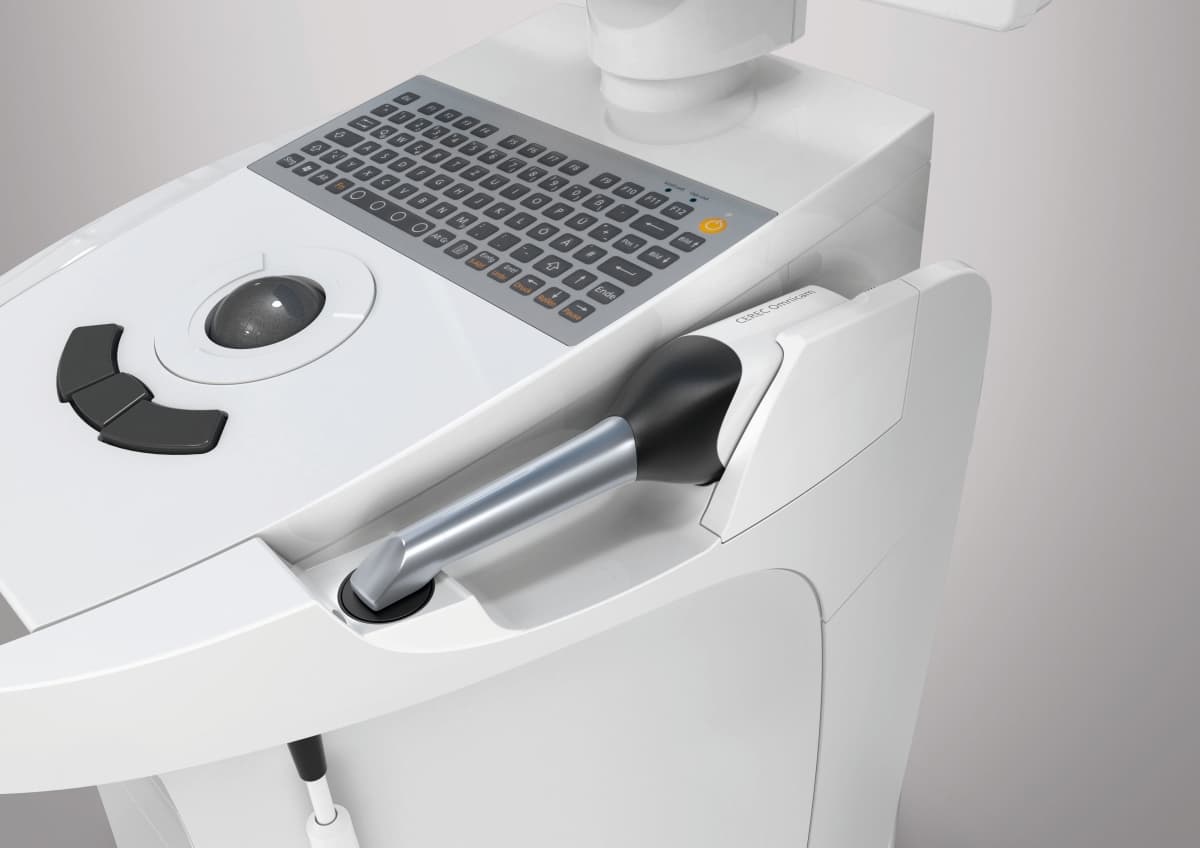 Высокоточный дентальный микроскоп Carl Zeiss